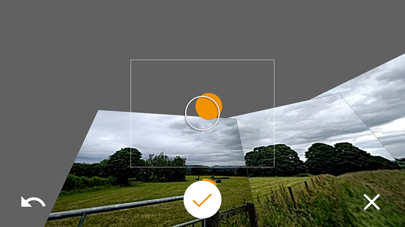 Illustration for article titled How to Shoot 360-Degree Photos With Your Smartphone